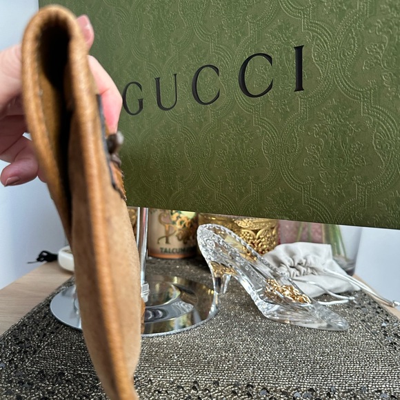 Rare Gucci vintage boarskin and suede 1970s envelope clutch - Picture 12 of 17